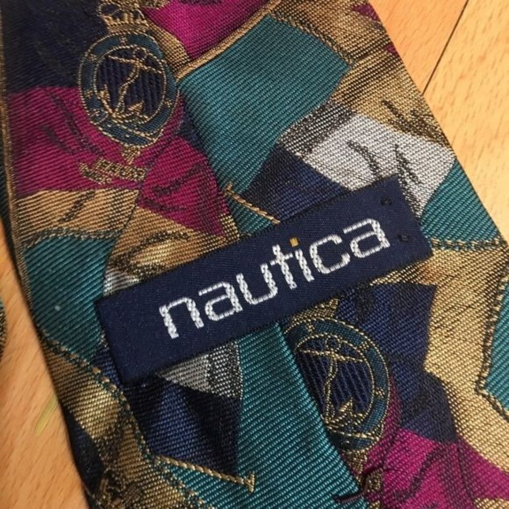 NAUTICA 100% Silk Men’s Geometric Necktie - Picture 5 of 5